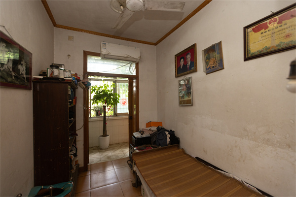 改造前住宅 (3).jpg