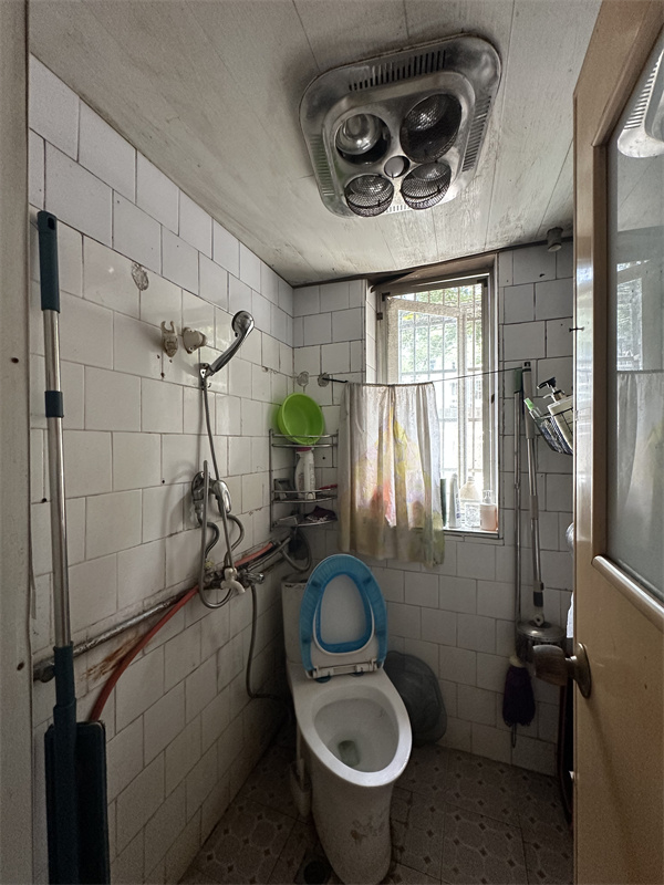 改造前住宅 (2).jpg